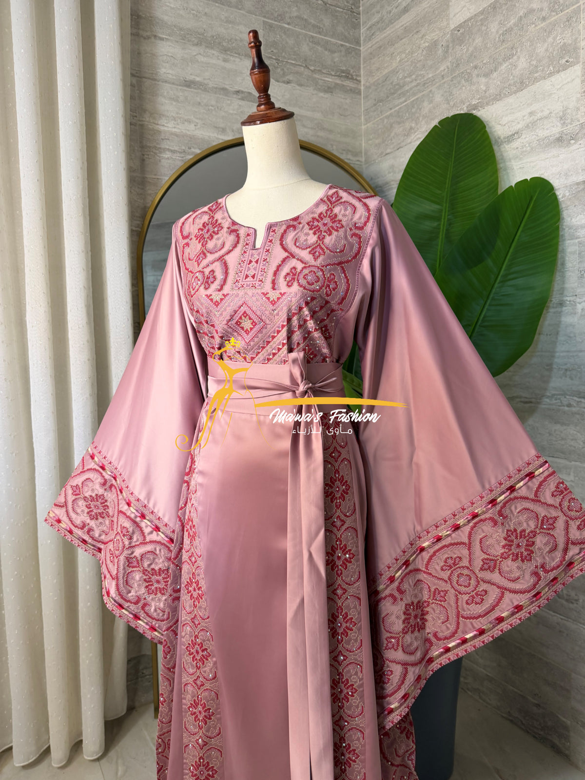 Luxury Mauve Embroidered Thobe - Style Q428I