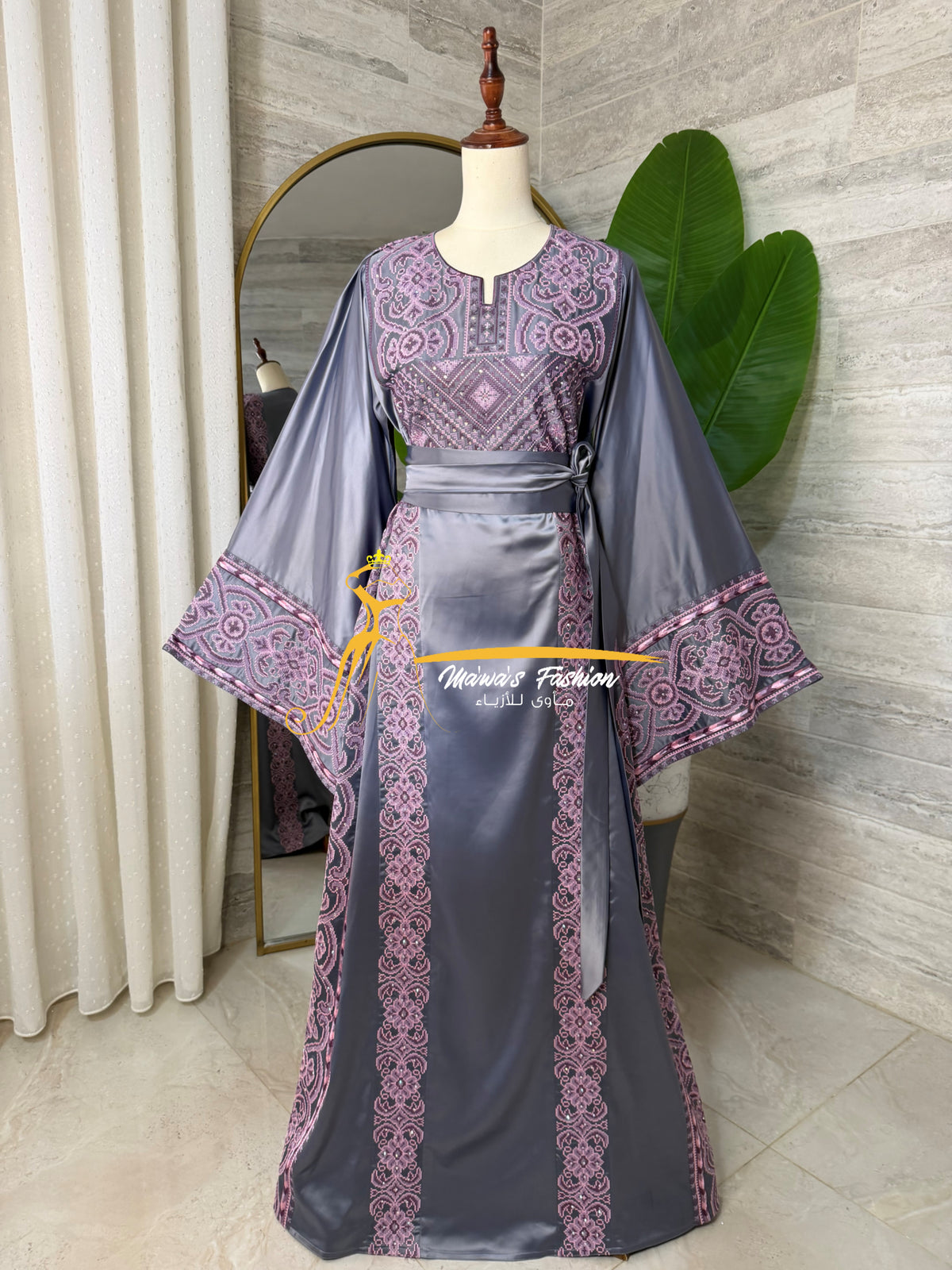 Luxury Grey Satin Embroidered Thobe - Style Q428H