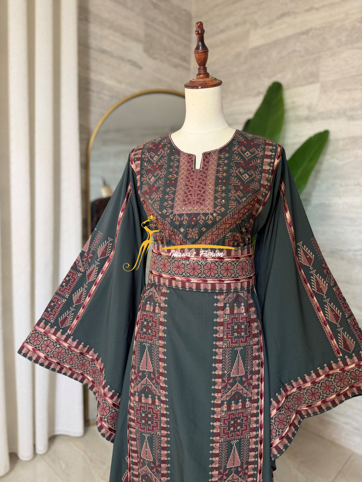 Royal Embroidered Thobe – Olive Green & Terracotta Style G008A