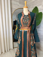 Luxury Emerald Green Embroidered Kaftan with Saya Belt - Style SHM24126
