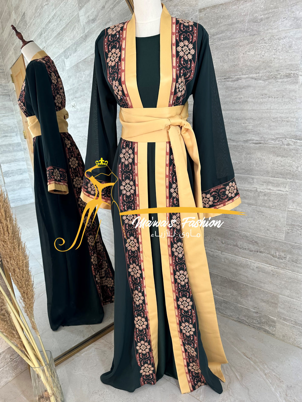 Green 3 piece Kaftan / Bisht belt and underdress included
