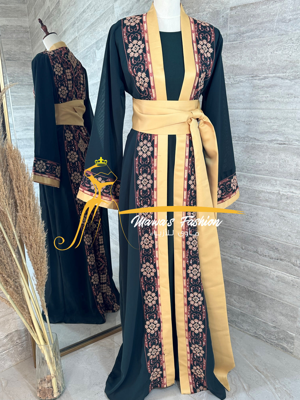 Green 3 piece Kaftan / Bisht belt and underdress included