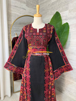 Luxury Black Geometric Embroidered Thobe - Style MG4926 A