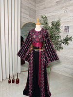 LuxuryBlack Embroidered Thobe with Hand-Crocheted Trim - Style MZ126E