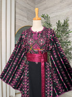 LuxuryBlack Embroidered Thobe with Hand-Crocheted Trim - Style MZ126E
