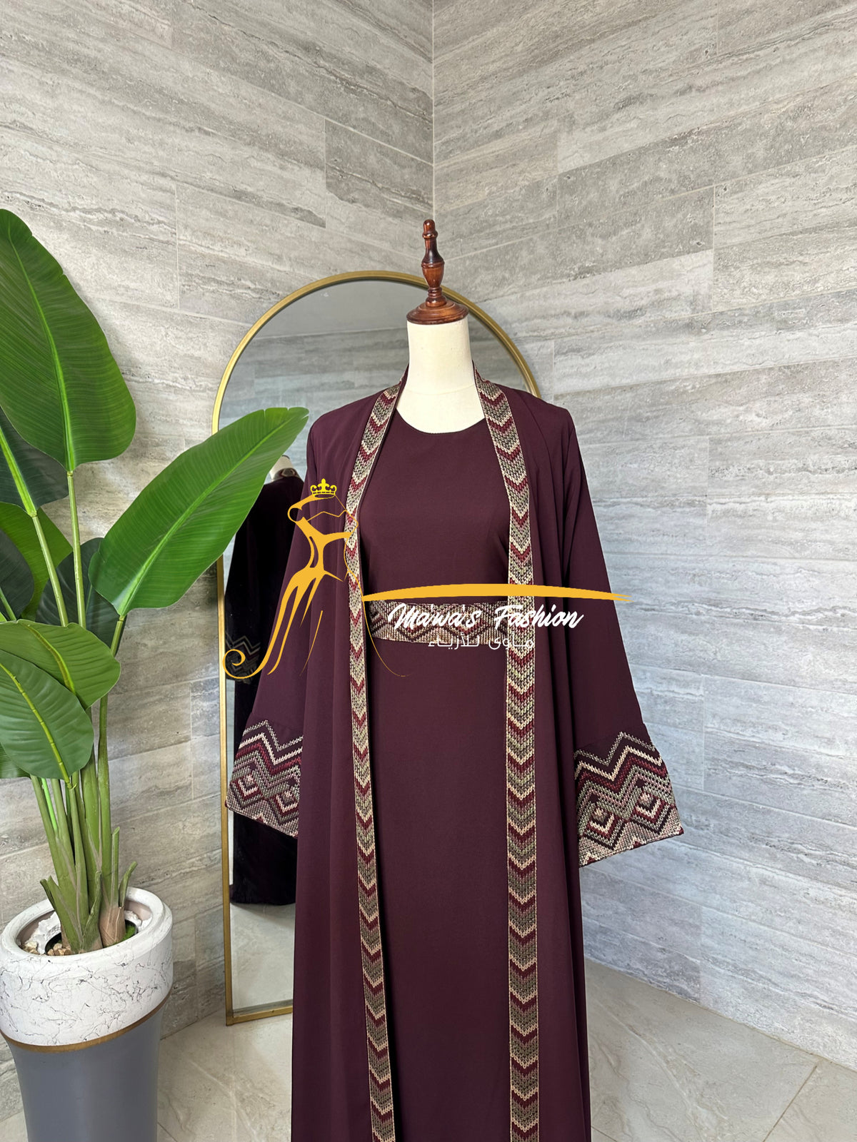 Abaya / Bisht