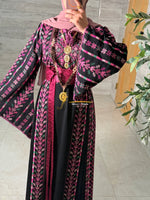 LuxuryBlack Embroidered Thobe with Hand-Crocheted Trim - Style MZ126E