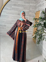 LuxuryBlack Embroidered Thobe with Hand-Crocheted Trim - Style MZ126D