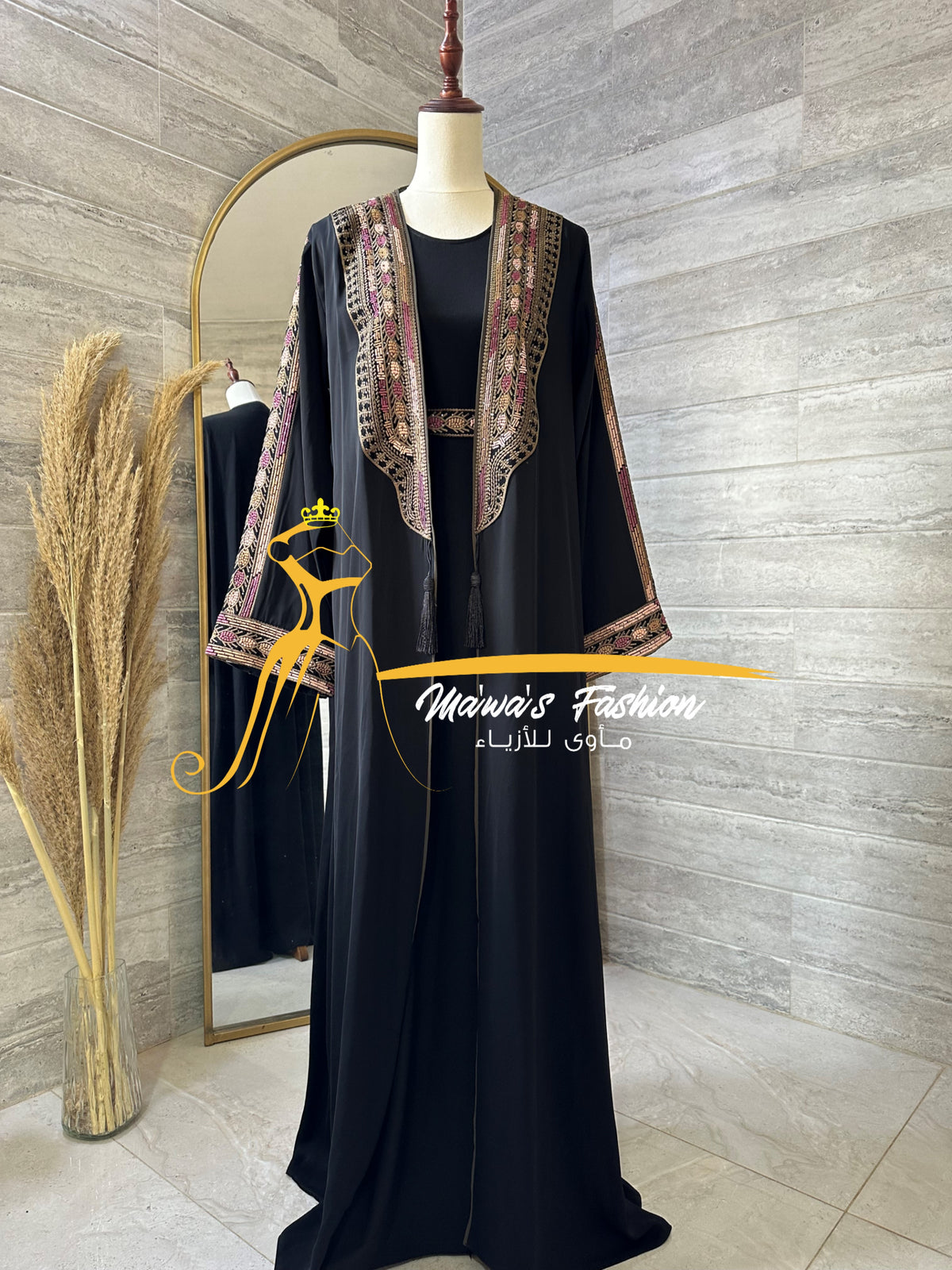 Abaya / Bisht