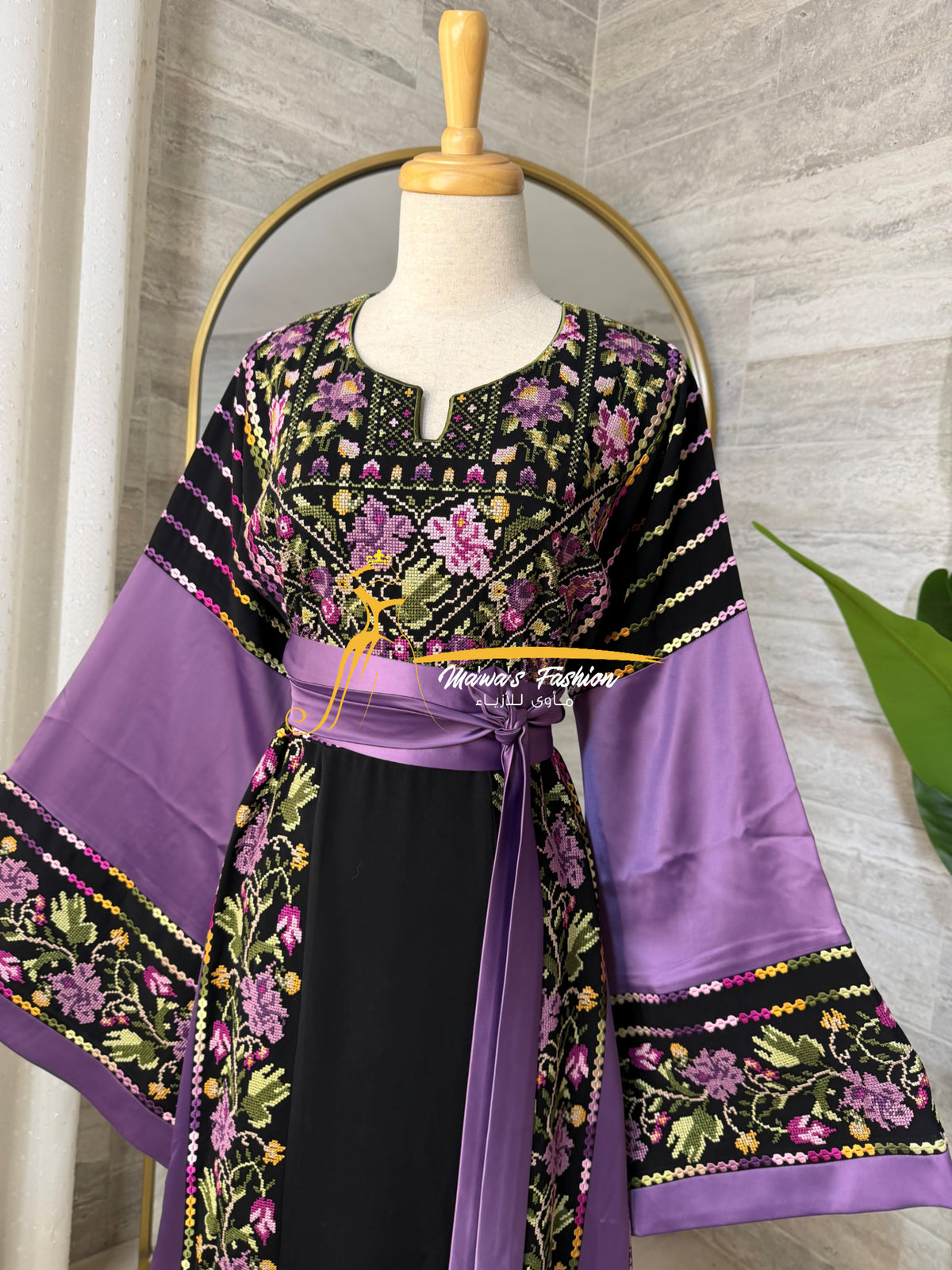 Black &Lavender Violet Thobe - Style Q126