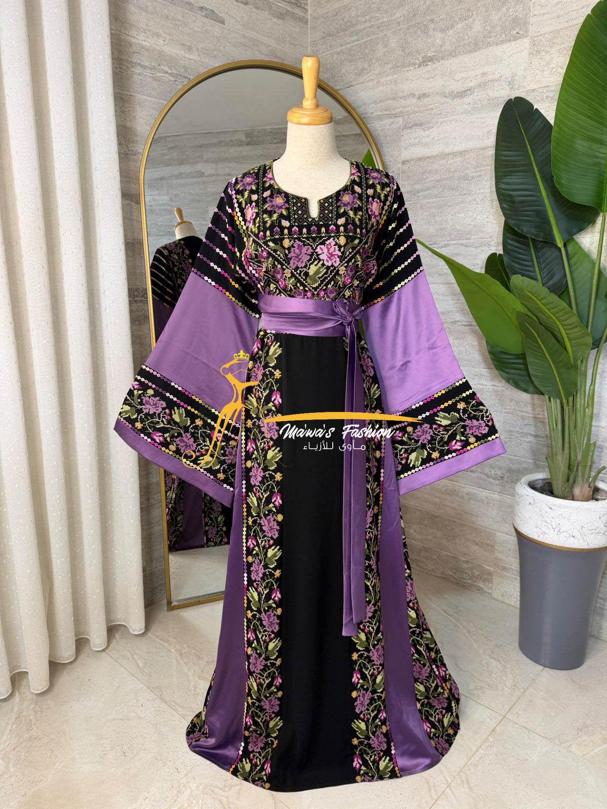 Black &Lavender Violet Thobe - Style Q126