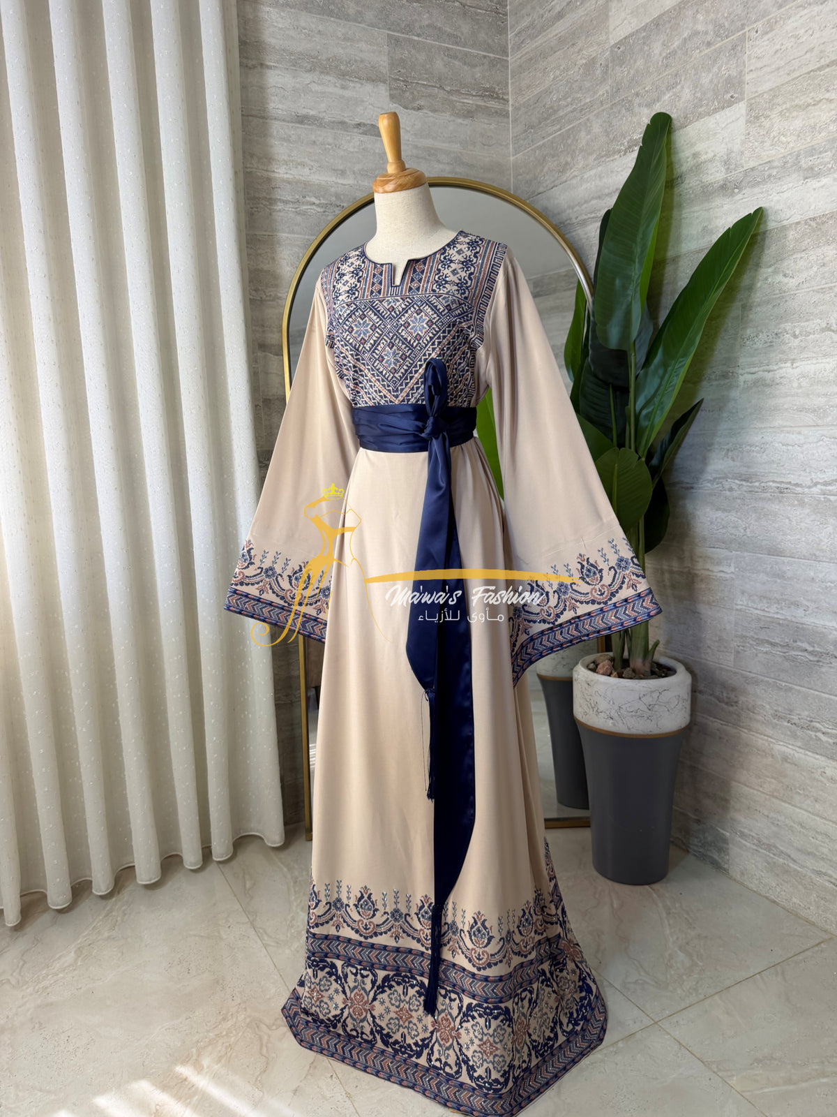 Beige Embroidered Thobe with Satin Belt