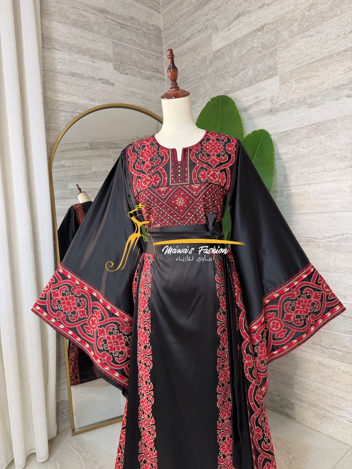 Luxury Black Satin Embroidered Thobe - Style Q428A