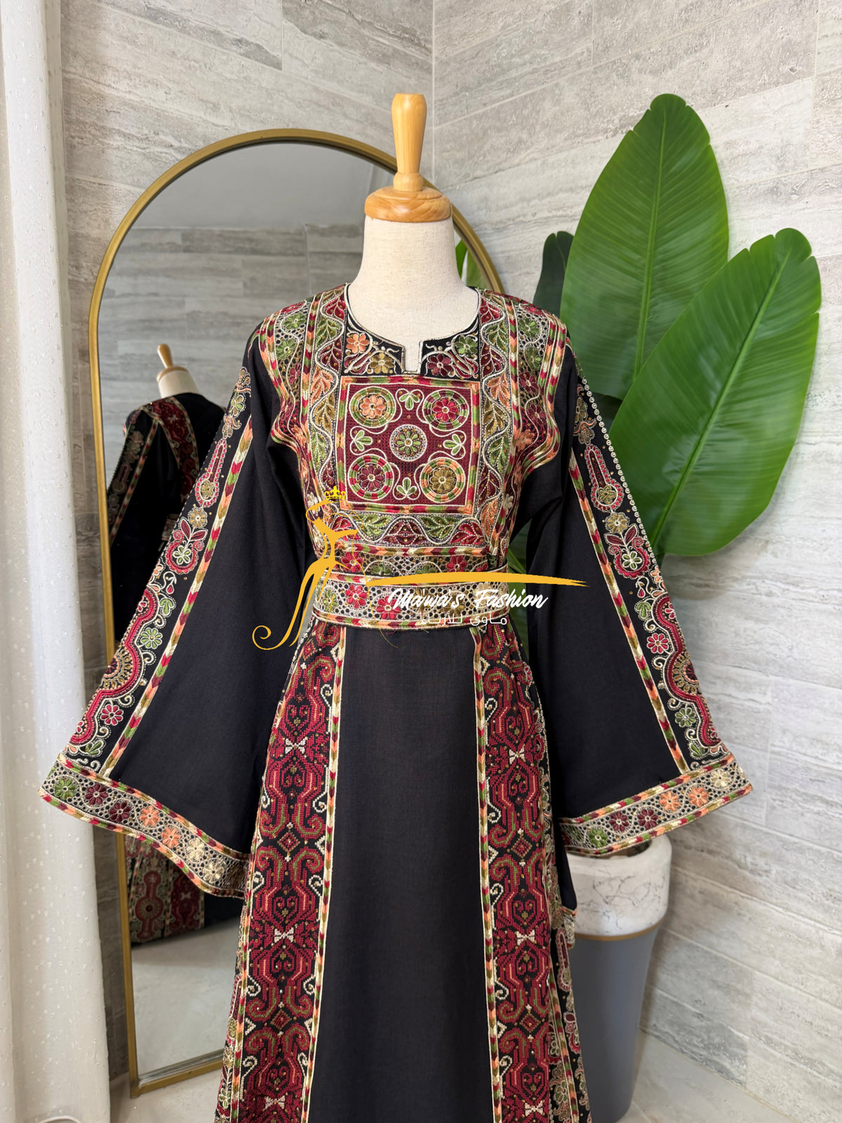 Luxury Black Heritage Embroidered Thobe - Style- GM526A