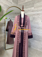 Abaya / Bisht