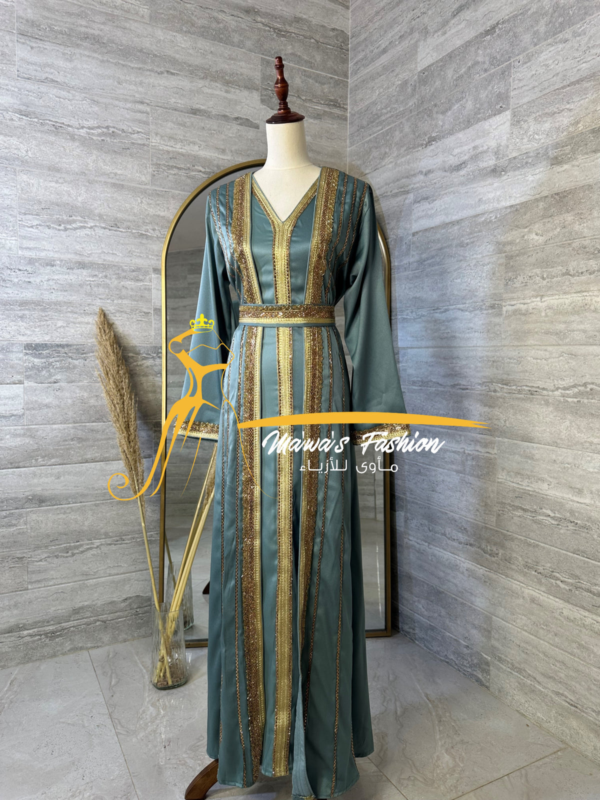 Abaya \ Bisht