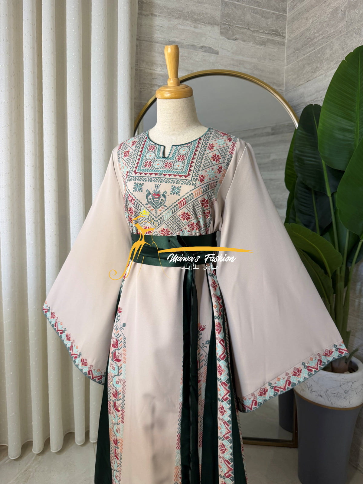 Elegant Embroidered Thobe –Beige & Green- Style HZ526F